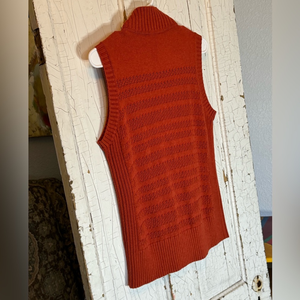 Pendleton Vest Size M - image 7